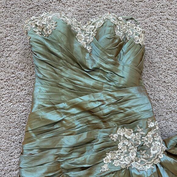 Vintage 90’s Elegant Sage Green Strapless Prom Gown with Draped Skirt - Picture 3 of 5